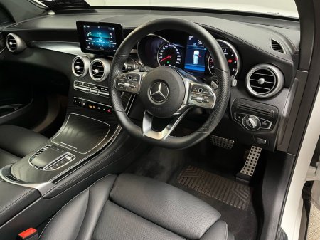 2021 Mercedes-Benz GLC Class - thumbnail 8
