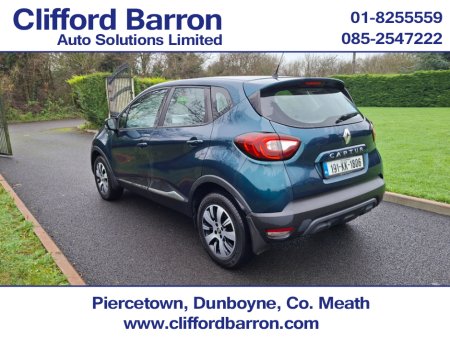 2019 Renault Captur PLAY DCI 90 MY18 5DR €14,950 thumbnail