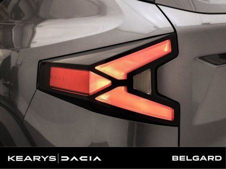 2026 Dacia Duster Expression HEV 155 E06X DEMO €33,710 thumbnail