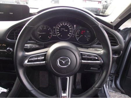 2020 Mazda Mazda3 GS-L 1.8D 4DR 116PS SKY ACTIV D €17,950 thumbnail