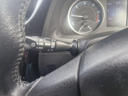 2017 Toyota Corolla - thumbnail 9