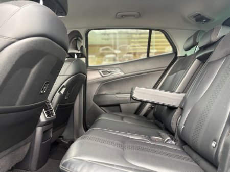 2024 Kia Sportage - thumbnail 4