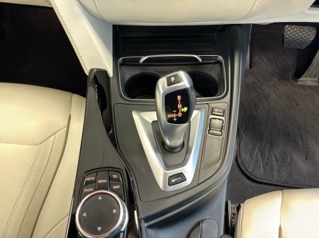 2017 BMW 3 Series 2.0L Petrol Plug-In Hybrid Automatic  *Celebration Edition 002/100 Manufactured* €21,950 thumbnail