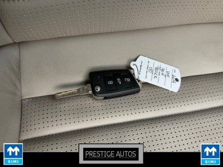 2019 Volkswagen Golf 1.4 HIGHLINE AUTO FULL CREAM LEATHER *CAR ID 00* €19,950 thumbnail