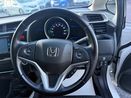 2016 Honda Fit  €11,390 thumbnail
