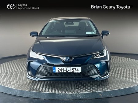 2024 Toyota Corolla LUNA SALOON Hybrid €28,950 thumbnail