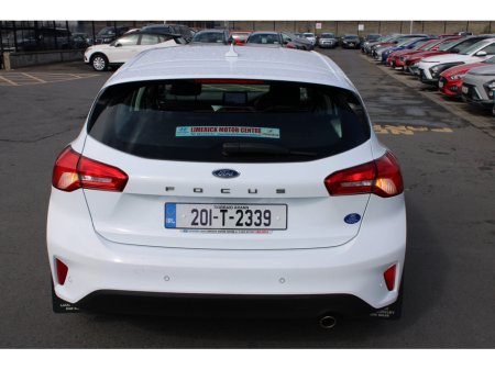 2020 Ford Focus - view 4