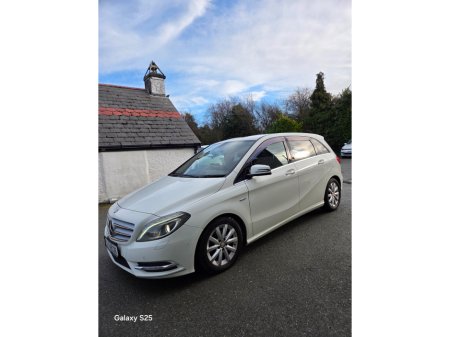 2012 Mercedes-Benz B Class B 180 BE Classic €8,950 thumbnail