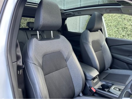 2025 Nissan Qashqai E-POWER SV PREMIUM AUTOMATIC HYBRID 1.5 PETROL //HIGH SPEC//PANORAMIC GLASS ROOF//360 PARKING CAMERAS//ADAPTIVE CRUISE CONTROL// €34,950 thumbnail