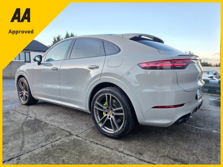2022 Porsche Cayenne * COUPE * HIGH SPEC €68,900 thumbnail