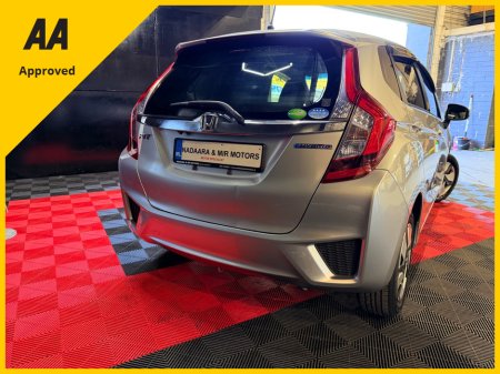 2015 Honda Fit - thumbnail 5