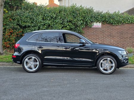 2015 Audi Q5 2.0TDI 150HP Ultra S Line €19,995 thumbnail
