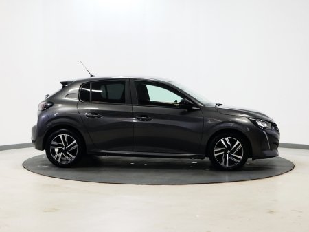 2023 Peugeot 208 - thumbnail 2