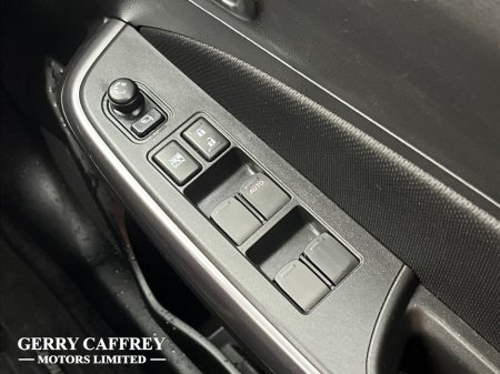 2022 Suzuki Swift - thumbnail 12