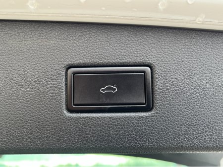 2020 Volkswagen Tiguan - thumbnail 9