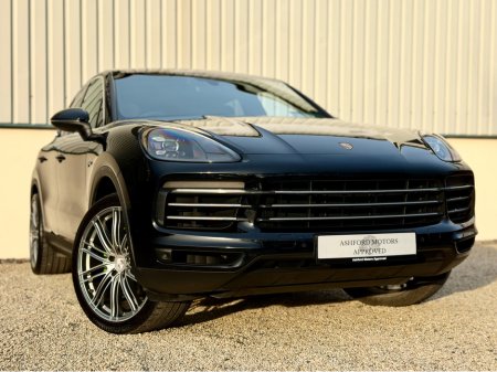 2020 Porsche Cayenne - thumbnail 1