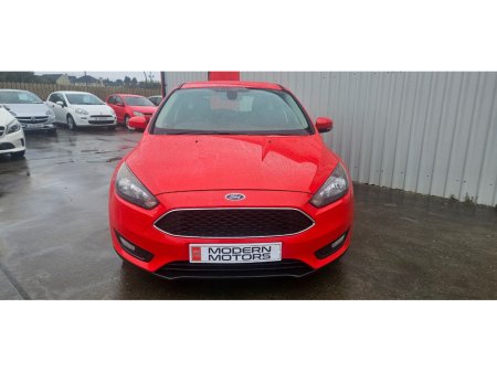 2015 Ford Focus - thumbnail 11