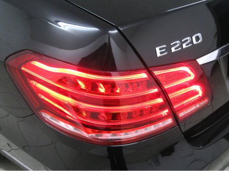 2016 Mercedes-Benz E Class E220 SE 4DR AUTO CDI €14,495 thumbnail