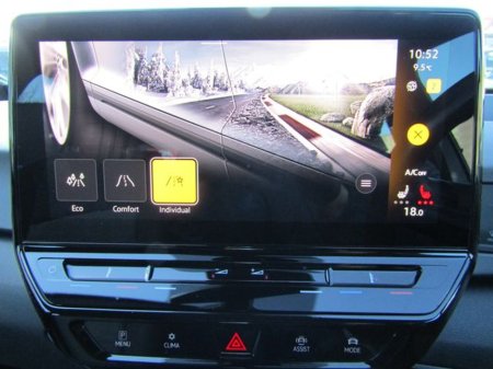 2021 Volkswagen ID.3 LIFE €15,950 thumbnail