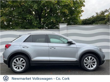 2023 Volkswagen T-Roc - thumbnail 9