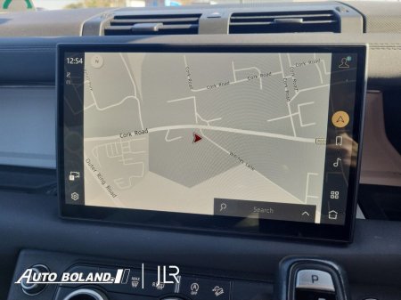 2025 Land Rover Defender - thumbnail 10