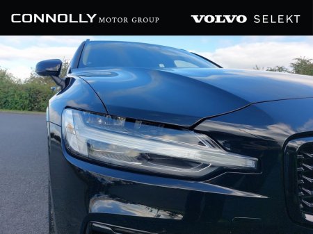 2025 Volvo V60 - thumbnail 13