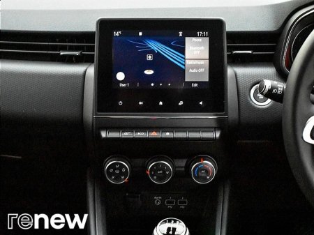 2021 Renault Clio - thumbnail 27