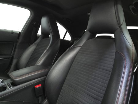 2016 Mercedes-Benz CLA Class 200 D AMG LINE €19,950 thumbnail