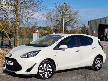 2018 Toyota Aqua - thumbnail 9