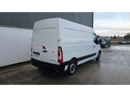 2015 Renault Master III FWD MM35 DCI 135 ENERGY BUSINE €6,500 thumbnail