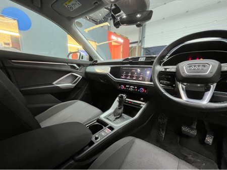 2020 Audi Q3 €31950 2020 AUDI Q3 SPORTBACK 35TFSI 1.5 AUTOMATIC / CRUISE CONTROL / 360° PARKING CAMERA / ELECTRIC HEATED SEATS €31,950 thumbnail