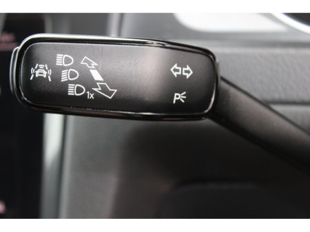 2018 Volkswagen Golf - thumbnail 23