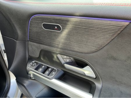 2023 Mercedes-Benz EQB - thumbnail 15