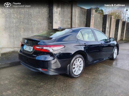 2022 Toyota Camry - thumbnail 3