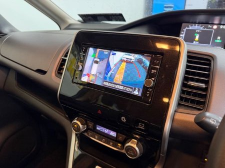 2018 Nissan Serena 2018 Nissan Serena 2.0 Hybrid 7 Seats €24,777 thumbnail