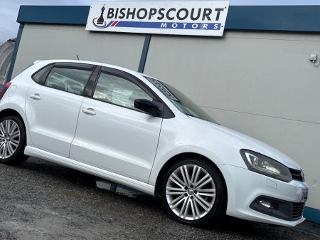 2015 Volkswagen Polo - thumbnail 3