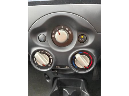 2017 Nissan March - thumbnail 6