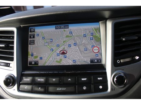 2016 Hyundai Tucson 1.7 CRDI SE NAV BL/DR 5DR €11,850 thumbnail