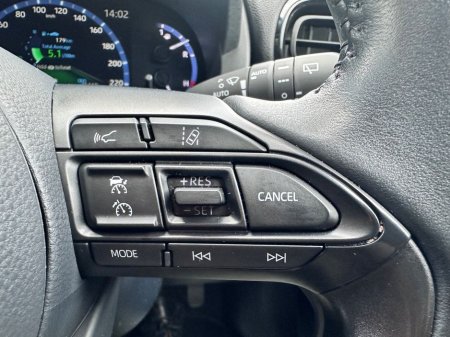 2024 Toyota Yaris Cross - thumbnail 28