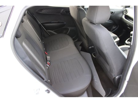 2022 Hyundai i10 - thumbnail 23