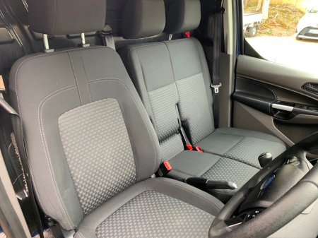 2021 Ford Transit Connect - thumbnail 17
