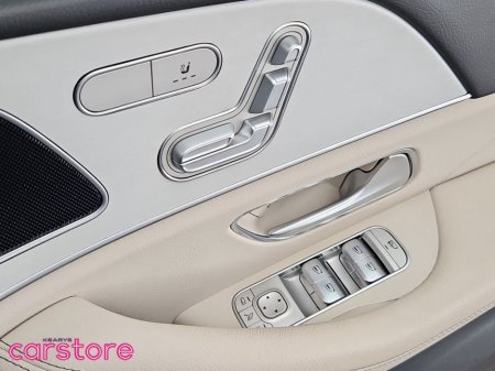 2023 Mercedes-Benz GLE Class GLE 350 de 4MATIC €75,880 thumbnail