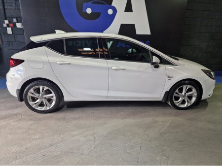 2017 Opel Astra - thumbnail 9