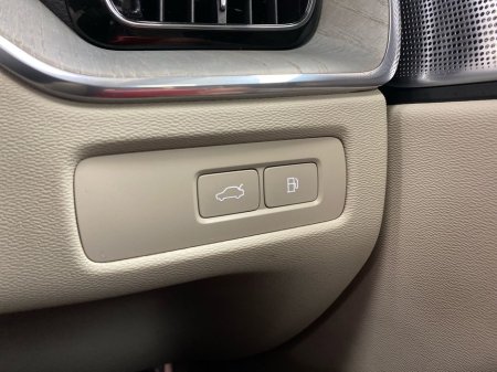 2024 Volvo XC60 2 YEARS SELKT WARRANTY ULTRA T6 PHEV €62,995 thumbnail