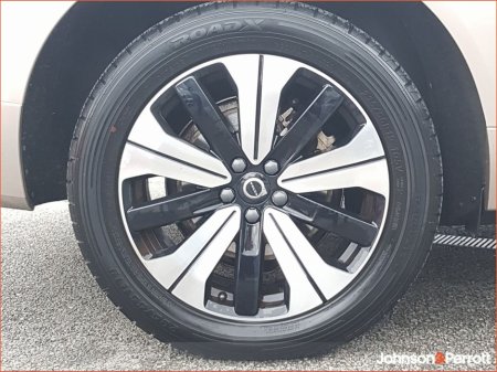 2023 Volvo XC60 - thumbnail 16