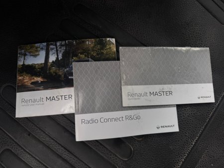 2020 Renault Master FWD LM35 DCI 135 BUSINE III PH2 MY19 €12,800 thumbnail