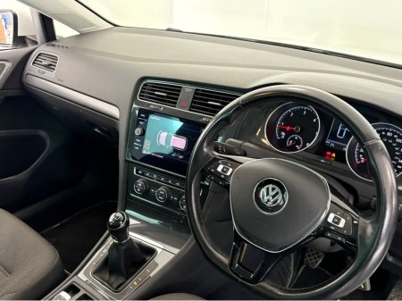 2020 Volkswagen Golf - thumbnail 17