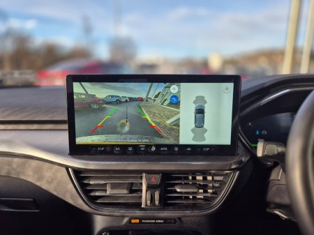 2025 Ford Kuga TITANIUM 5DR 2.5L PHEV 225PS AUTO thumbnail