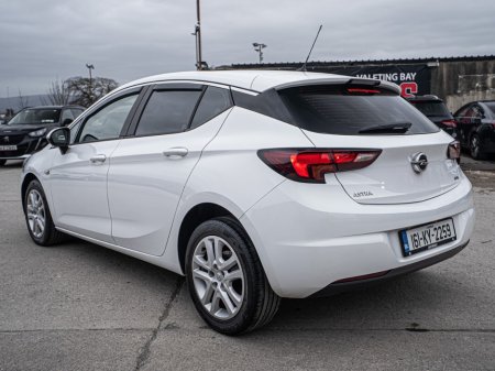 2016 Opel Astra - thumbnail 16