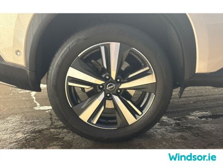 2023 Nissan X-Trail ePOWER X-TRAIL SVE 5 Seater €41,995 thumbnail